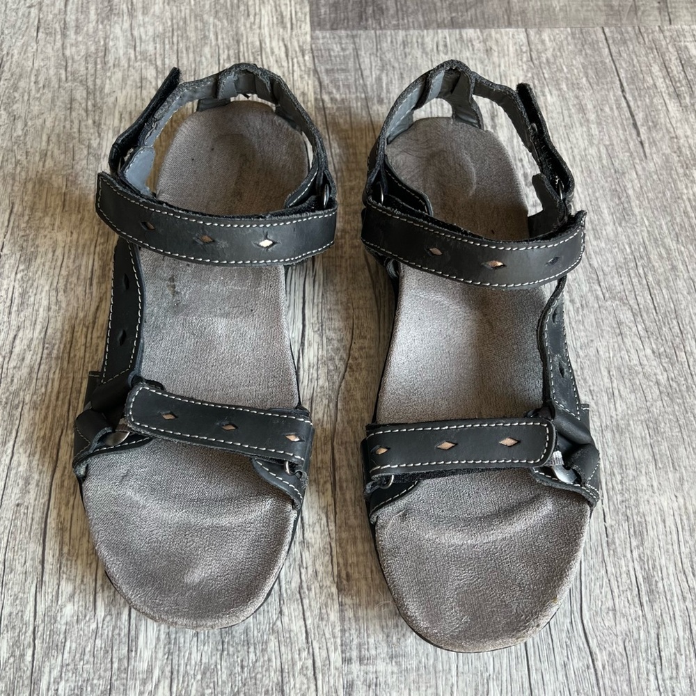 Eddie Bauer Leather Hiking Sandals Outdoor Comfort Women’s Size 6